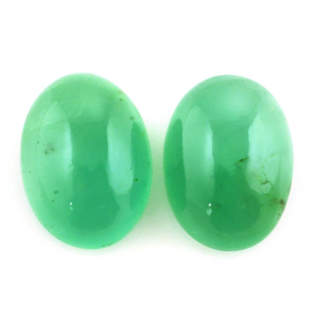EMERALD OVAL CAB 13X9.50MM 4.70 Cts.