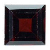 GARNET RED CUT SQUARE (DARK/CLEAN) 7.00X7.00 MM 2.14 Cts.