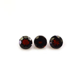 DARK RED GARNET CUT ROUND 4MM (DARK RED/CLEAN) 0.32 Cts.
