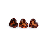 RED GARNET CUT HEART 2.25MM 0.06 Cts.