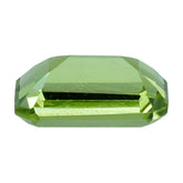 PERIDOT STEP CUT OCTOGON (GREEN COLOR\CLEAN) 6.00X4.00 MM 0.55 Cts.