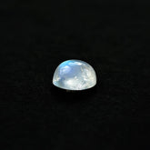 RAINBOW MOONSTONE PLAIN ROUND CAB (SEMI CLOUDY)(NICE BLUE SHINE) 5.00X5.00 MM 0.55 Cts.