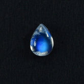 RAINBOW MOONSTONE PEAR CAB (CLEAN TO SI) 7.00X5.00 MM 0.73 Cts.