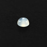 WHITE MOONSTONE PLAIN ROUND CAB (MILKY) 2.40X2.40 MM 0.07 Cts.