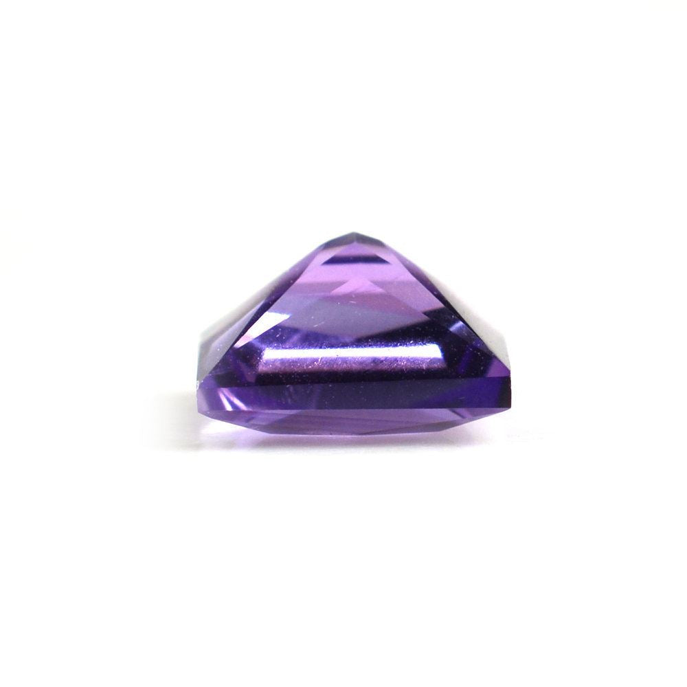 AFRICAN AMETHYST PRINCESS  CUT SQUARE (A) 8MM 2.15 Cts.