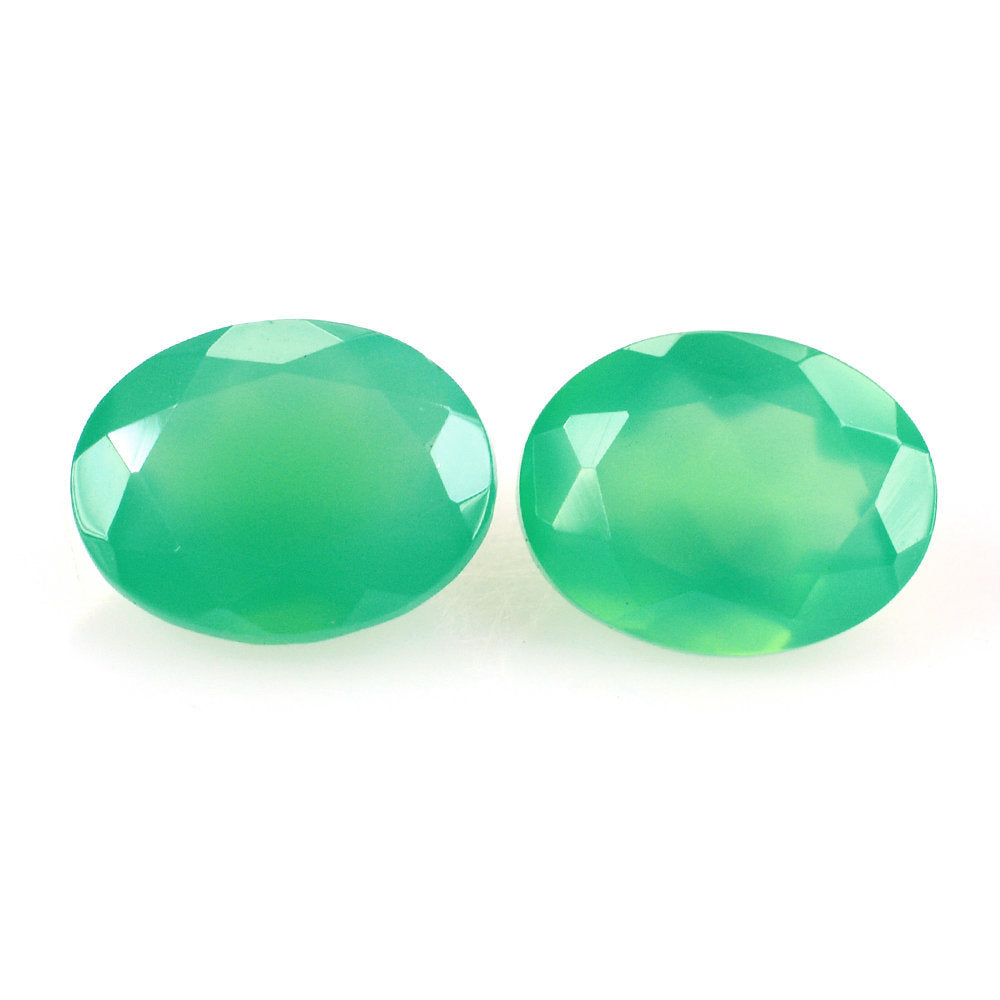 DYED CHRYSOPRASE CHALCEDONY CUT OVAL 9X7MM 1.68 Cts.