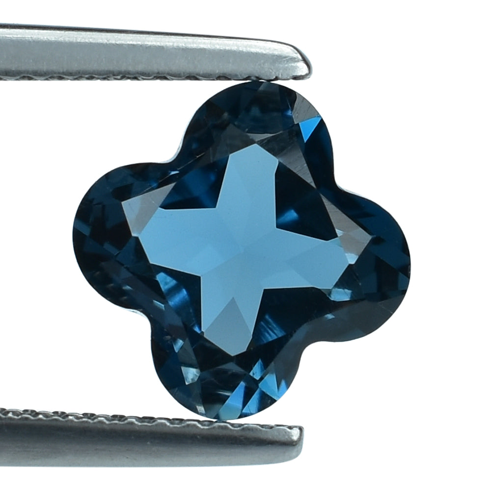 LONDON BLUE TOPAZ CUT CLOVER 8MM (THICKNESS:-4.80-5.20MM) 2.93 Cts.