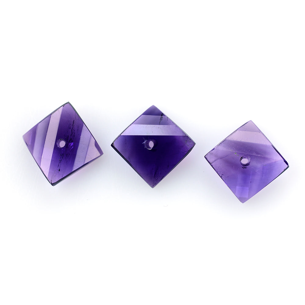 AFRICAN AMETHYST TWISTED & SQUARE 10MM (AAA/SI) (FULL DRILL 1.00MM) 4.03 Cts.
