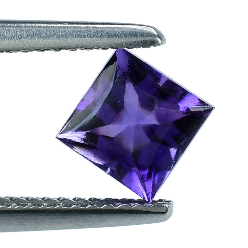 AFRICAN AMETHYST BUFFTOP PRINCESS CUT SQUARE 6MM  (AA) 1.26 Cts.