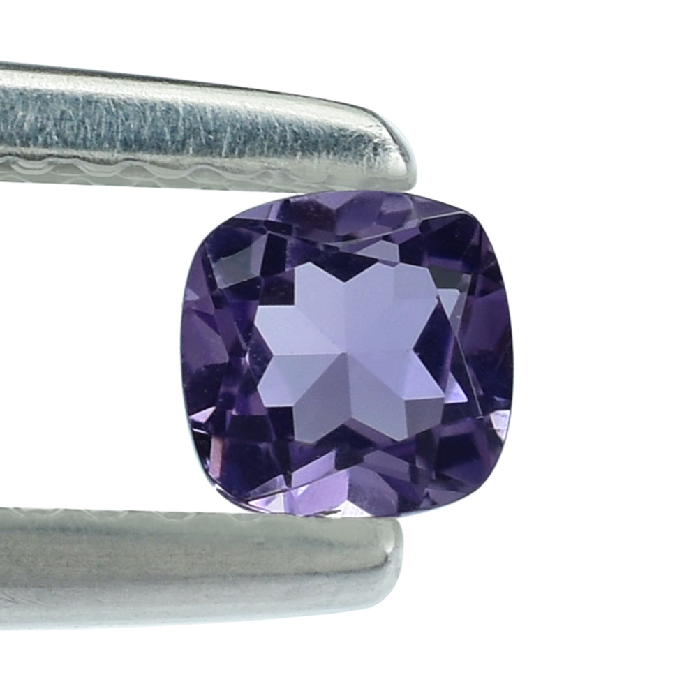AFRICAN AMETHYST CUT CUSHION (AA) 4.00X4.00 MM 0.29 Cts.