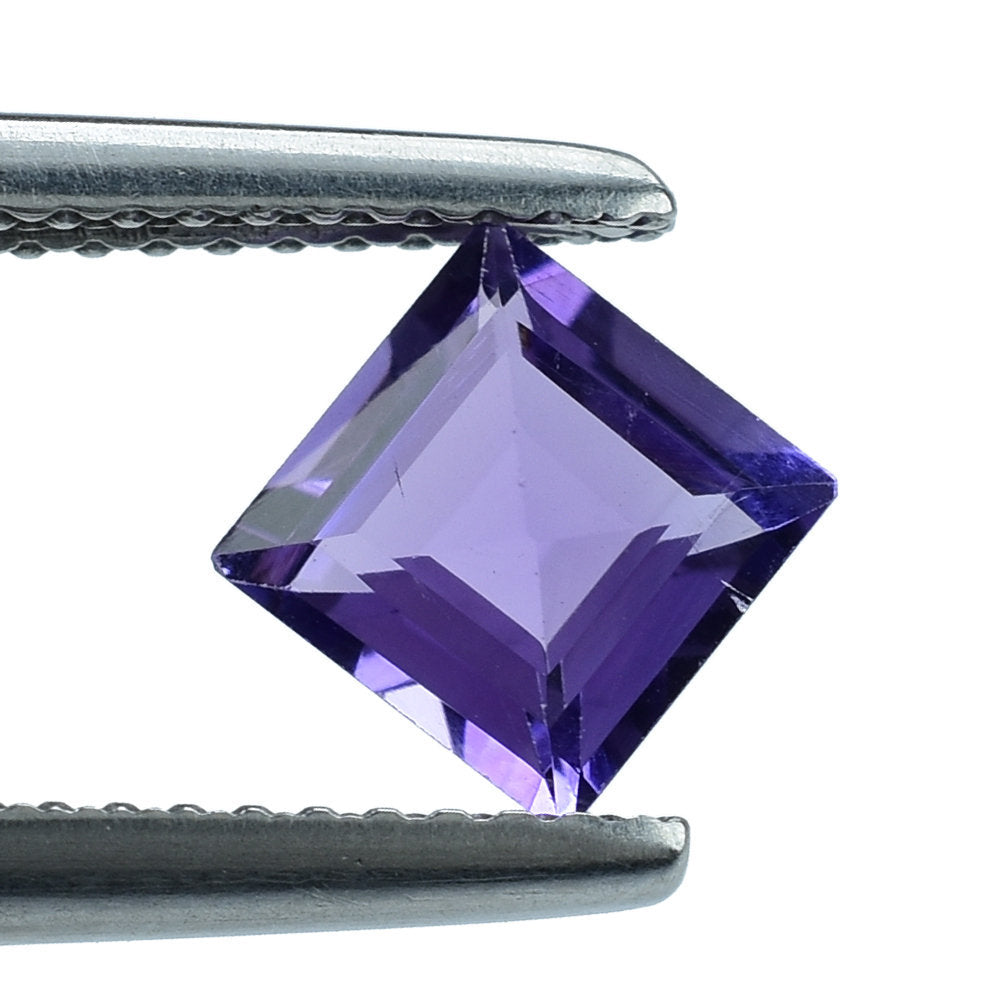 AFRICAN AMETHYST CUT SQUARE 6.00MM 1.03 Cts.