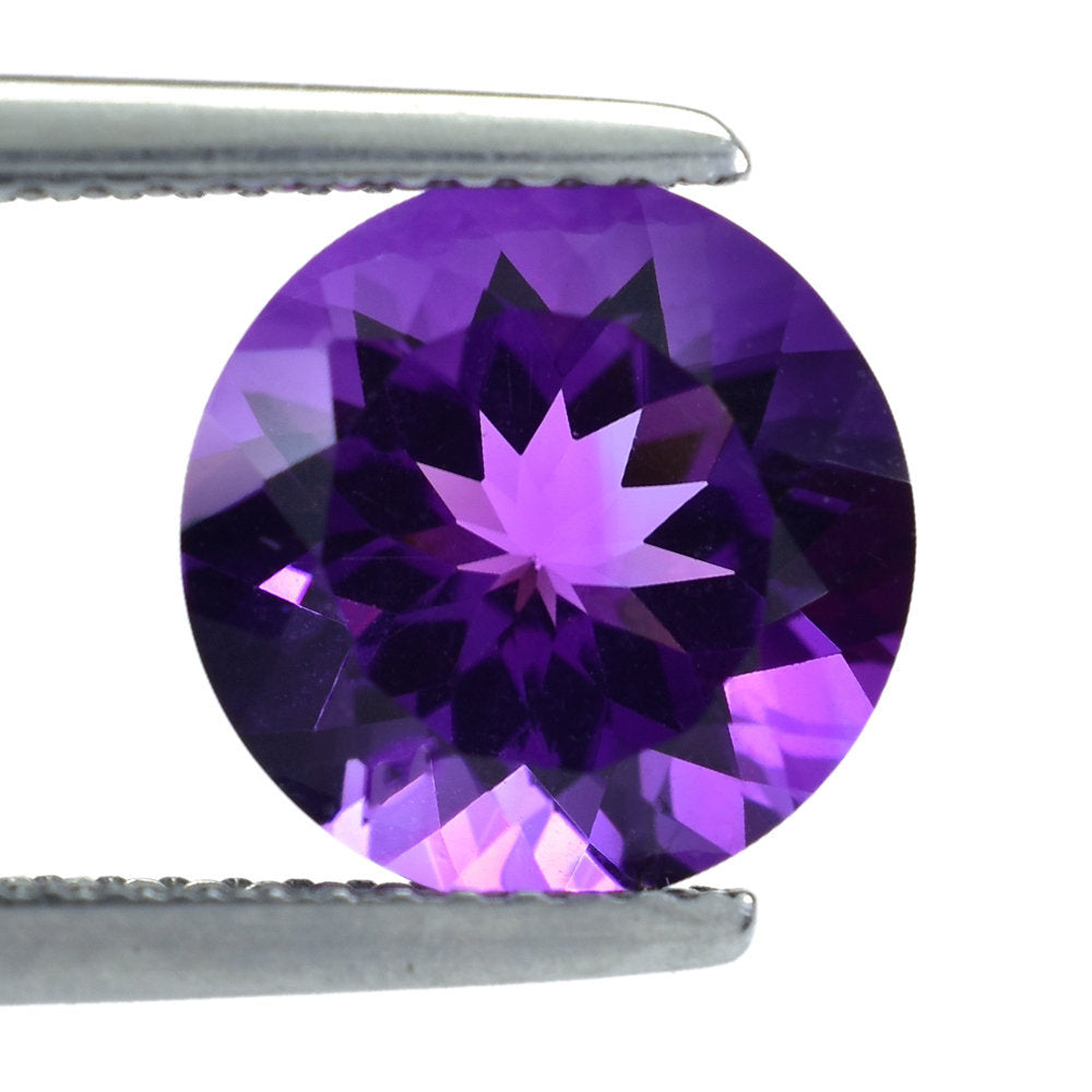 AMETHYST AFRICAN ROUND CUT (AAA/CLEAN) 10.00X10.00 MM  3.14Cts