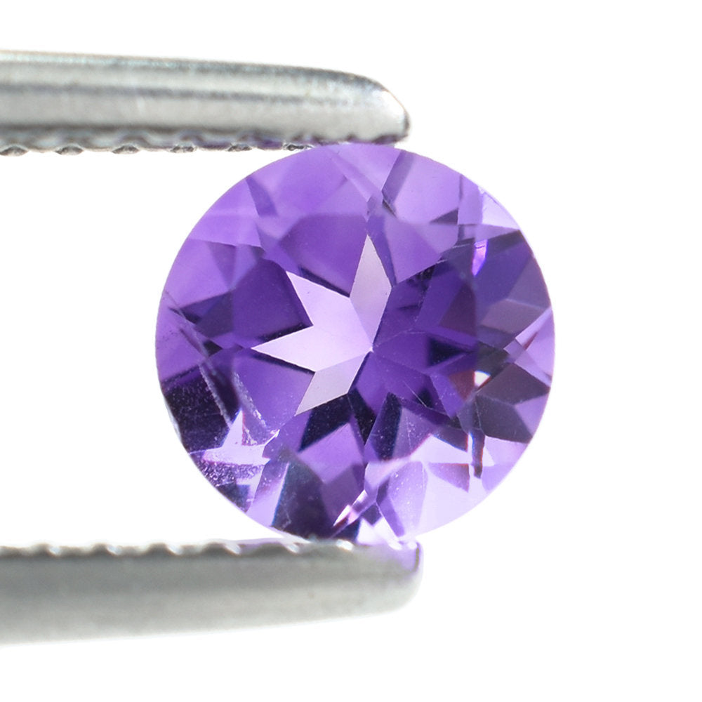 AMETHYST AFRICAN ROUND CUT (AA/CLEAN) 6.00X6.00 MM 0.70 Cts