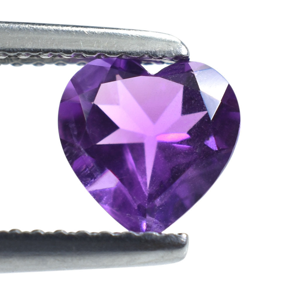 AMETHYST AFRICAN HEART CUT (AA/SI) 7.00X7.00 MM 0.98 Cts