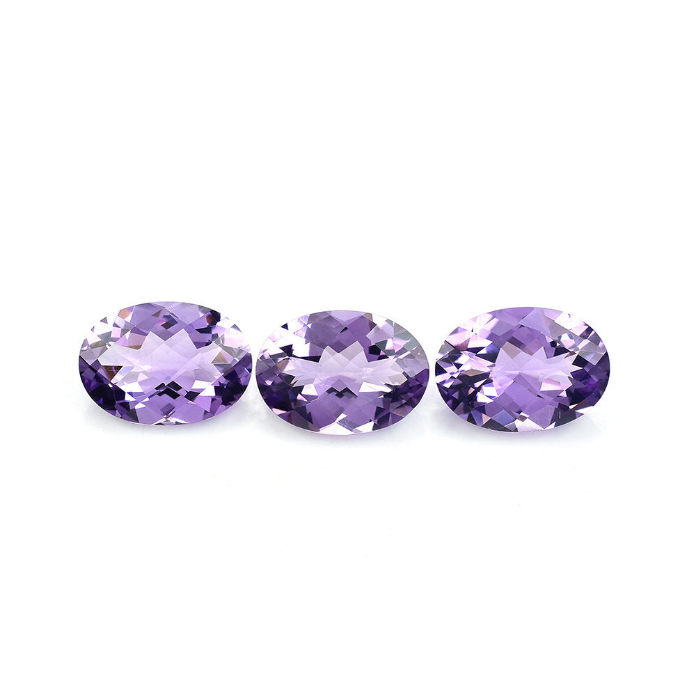 BRAZIL AMETHYST CHECKER OVAL (MEDIUM +\SI) 14.00X10.00 MM 4.80 Cts.