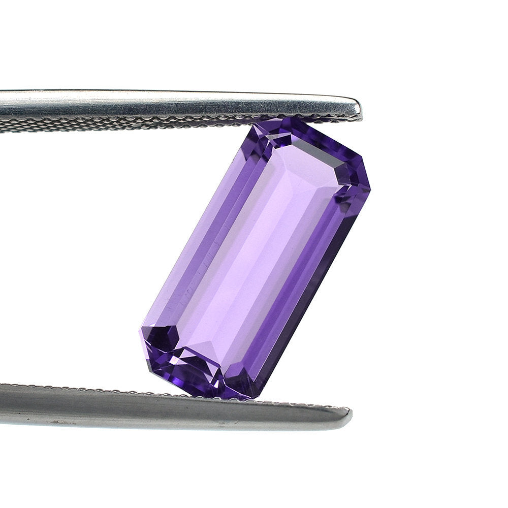 BRAZIL AMETHYST STEP CUT OCTAGON (MEDIUM\CLEAN) 15.00X7.00 MM 3.98 Cts.