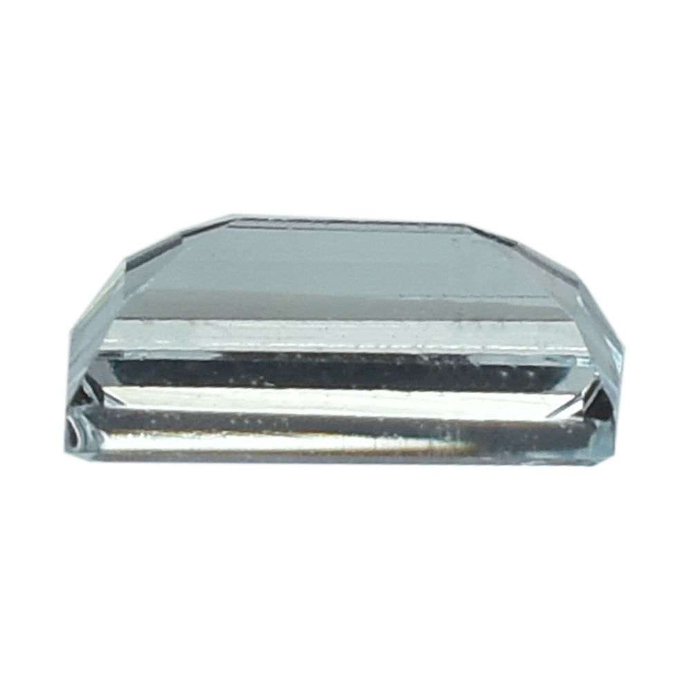AQUAMARINE CUT BAGUETTES 5X2.50MM 0.19 Cts.