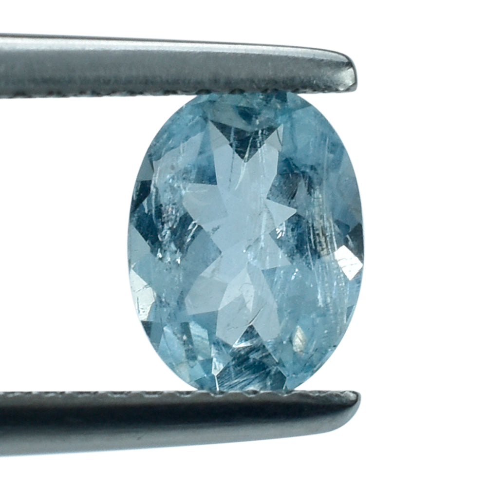 AQUAMARINE CUT OVAL (A++) 8X6MM 1.03 Cts.