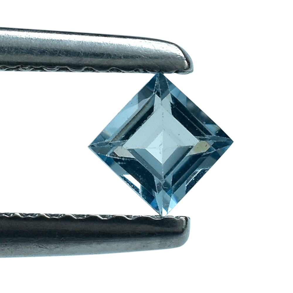 AQUAMARINE CUT SQUARE (A++) 3.50MM 0.22 Cts.