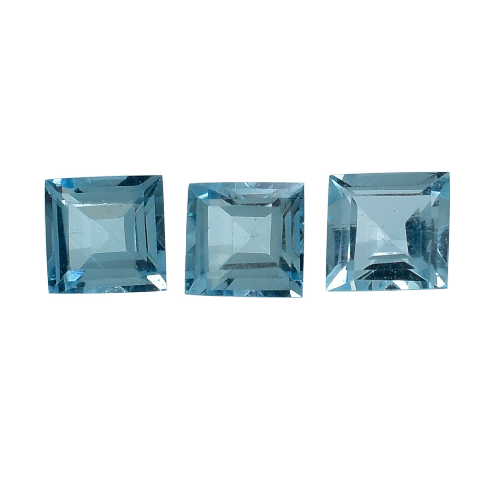 AQUAMARINE CUT SQUARE (A++) 3MM 0.14 Cts.