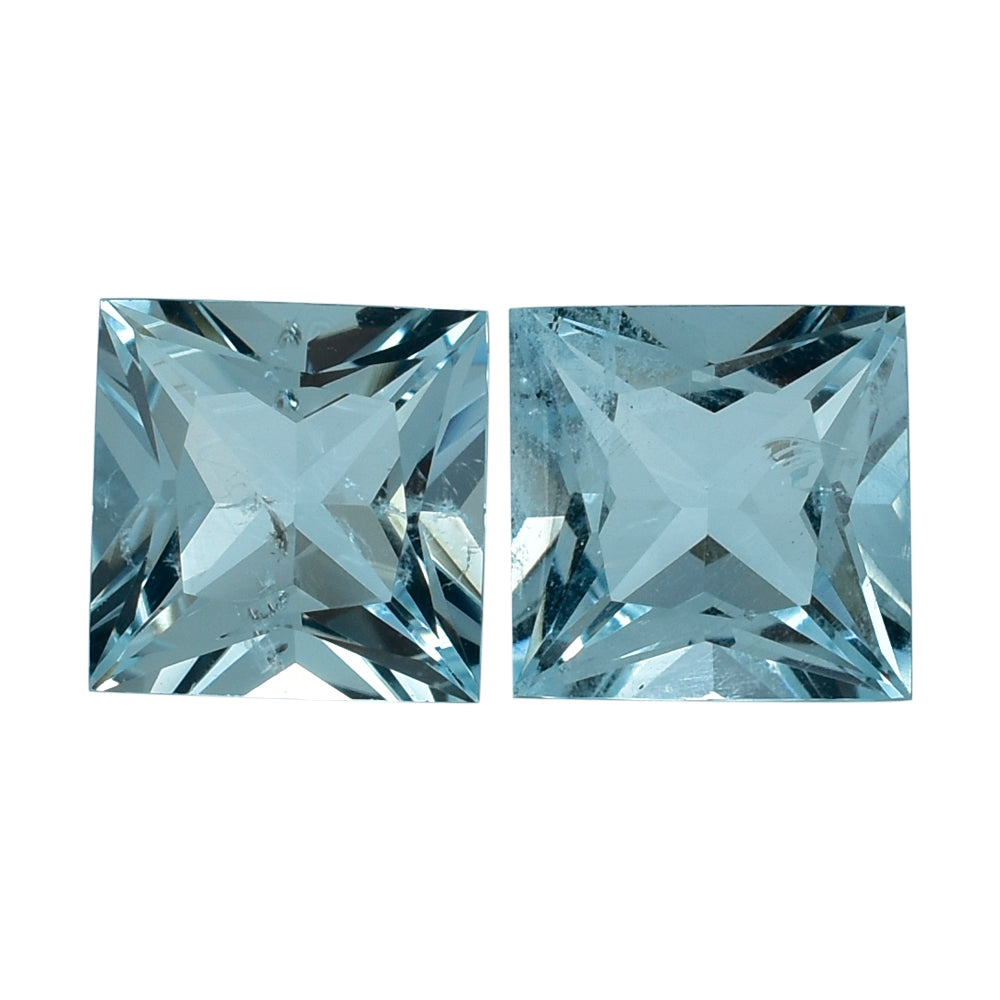 AQUAMARINE PRINCESS CUT SQUARE (A) 7MM 1.56 Cts.