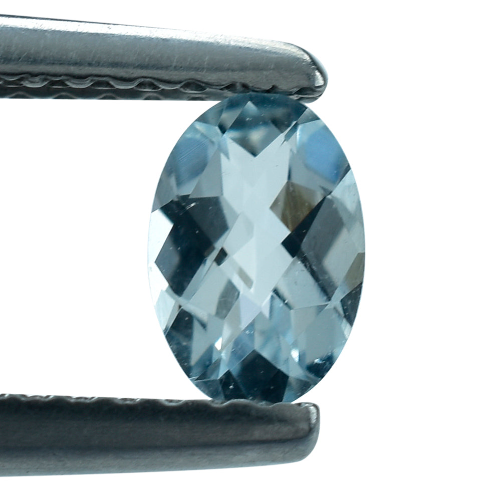 AQUAMARINE CHECKER CUT OVAL (A) 6X4MM 0.40 Cts.