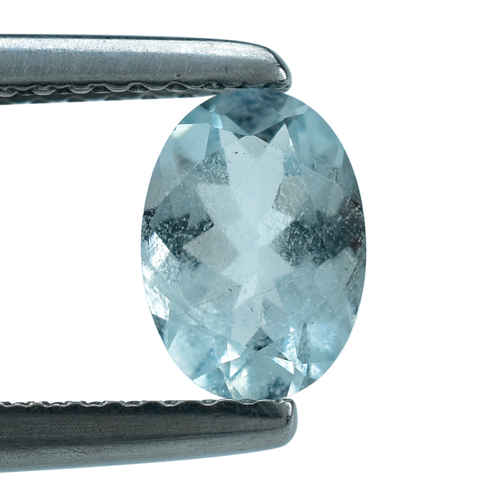 AQUAMARINE CUT OVAL (B/HI) 7X5MM 0.68 Cts.