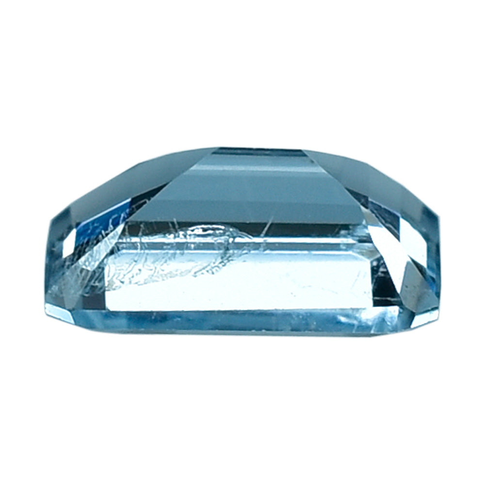 AQUAMARINE CUT OCTAGON (A++/HI) 7X5MM 0.80 Cts.
