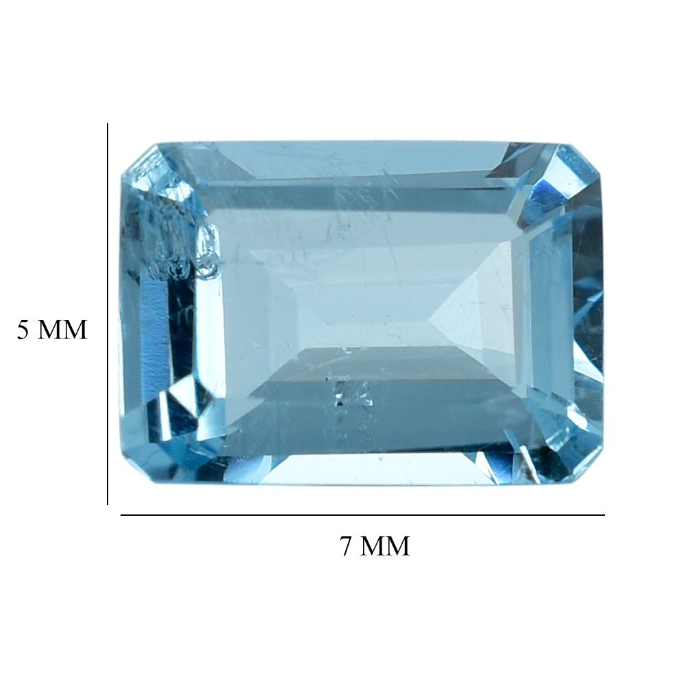 AQUAMARINE CUT OCTAGON (A++/HI) 7X5MM 0.80 Cts.