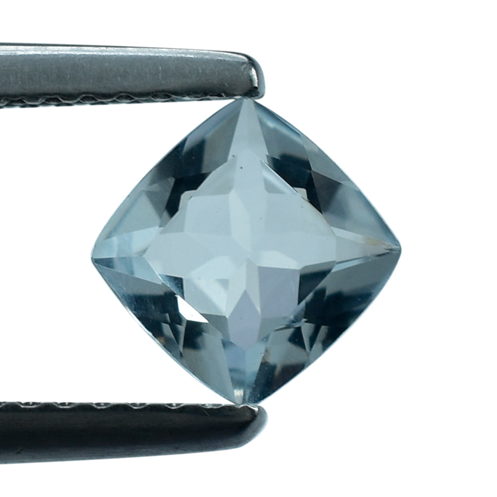 AQUAMARINE ANTIC CUT CUSHION (C) (WINDOW) 6MM 0.68 Cts.