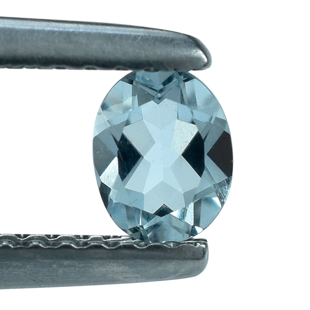 AQUAMARINE CUT OVAL (C) 5X4MM 0.30 Cts.