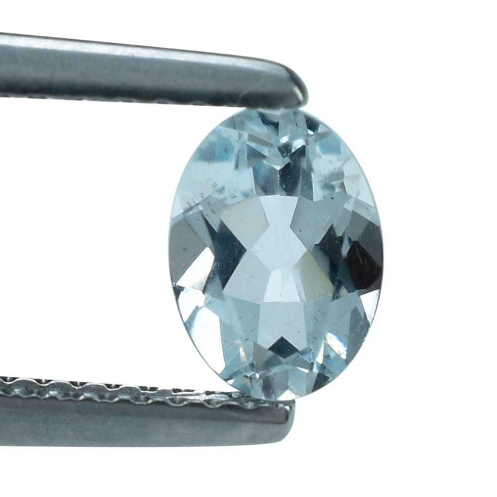AQUAMARINE CUT OVAL (C) 7X5MM 0.80 Cts.