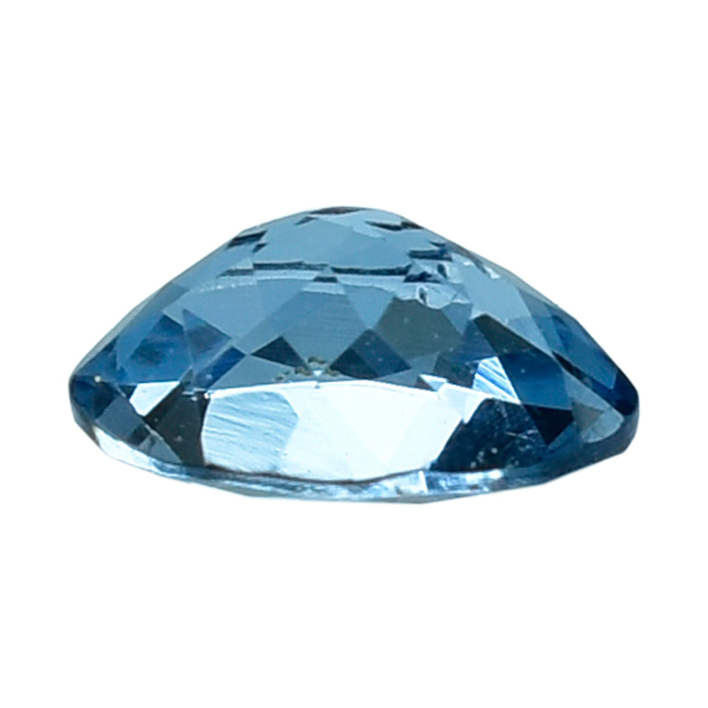 AQUAMARINE CUT OVAL (A++++) 7X5MM 0.65 Cts.