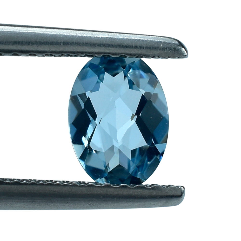 AQUAMARINE CHECKER CUT OVAL (A+++/SI) 7X5MM 0.66 Cts.