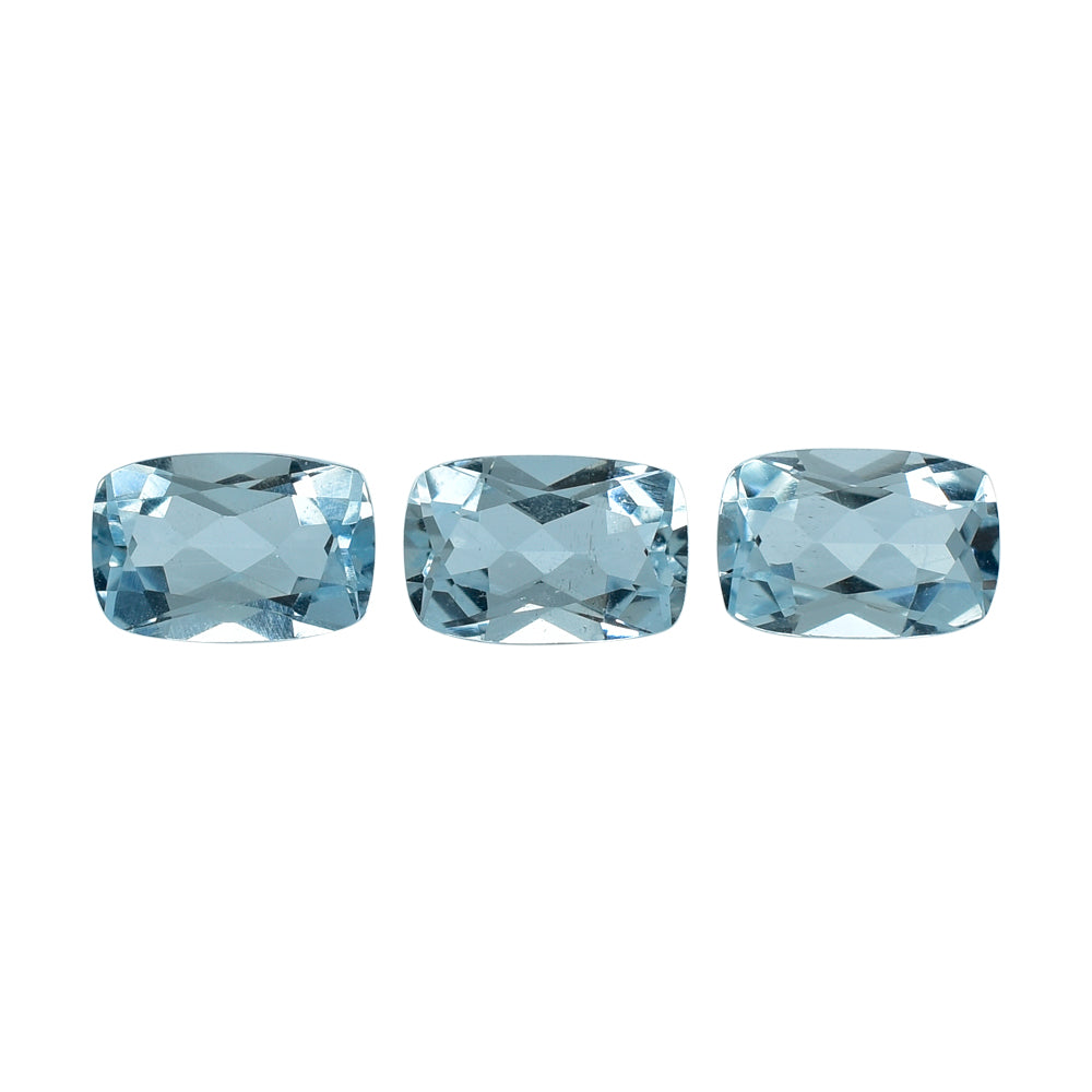 AQUAMARINE CUT CUSHION (B) 6X4MM 0.54 Cts.