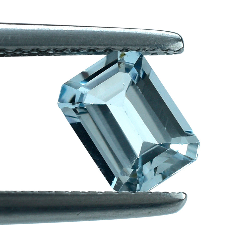 AQUAMARINE CUT OCTAGON (C) 7X5MM 1.00 Cts.