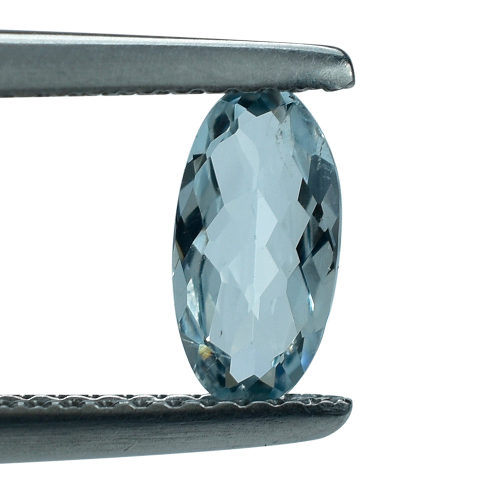 AQUAMARINE CHECKER CUT OVAL (B/SI) (WINDOW) 8X4MM 0.52 Cts.