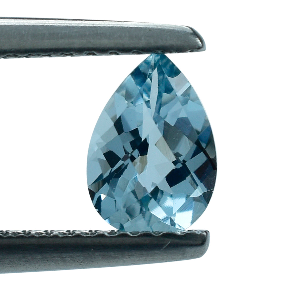 AQUAMARINE CHECKER CUT PEAR (A++) 7X5MM 0.58 Cts.