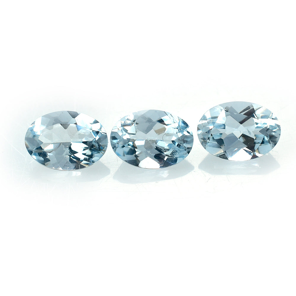 AQUAMARINE CUT OVAL (A/SI) 7X5MM 0.69 Cts.