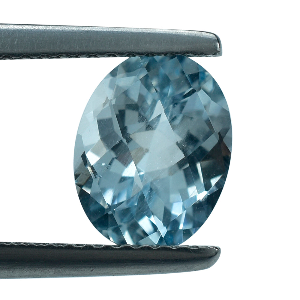 AQUAMARINE CHECKER CUT OVAL (A/SI) 9X7MM 1.87 Cts.