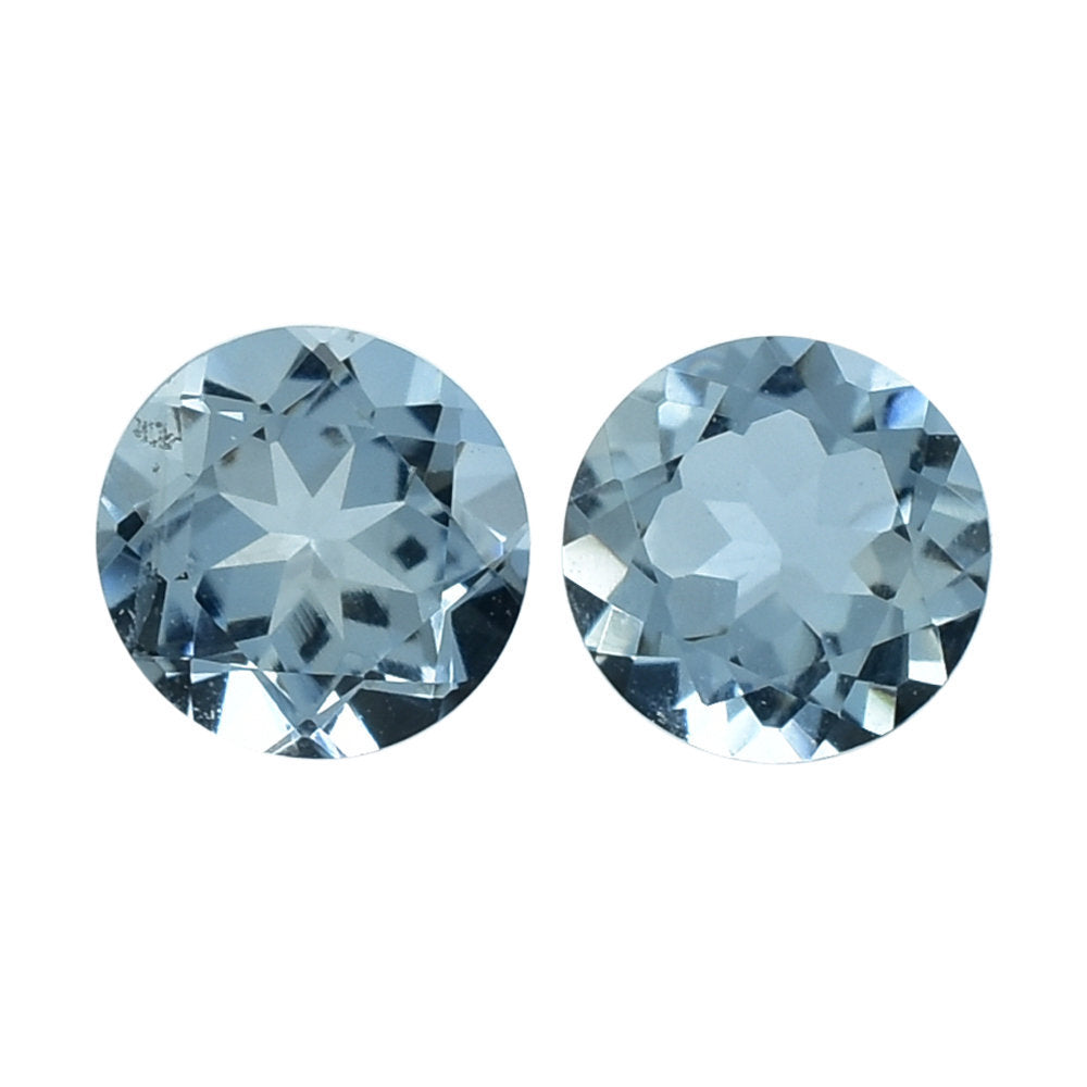 AQUAMARINE CHECKER CUT ROUND (A+++) 4.50MM 0.30 Cts.