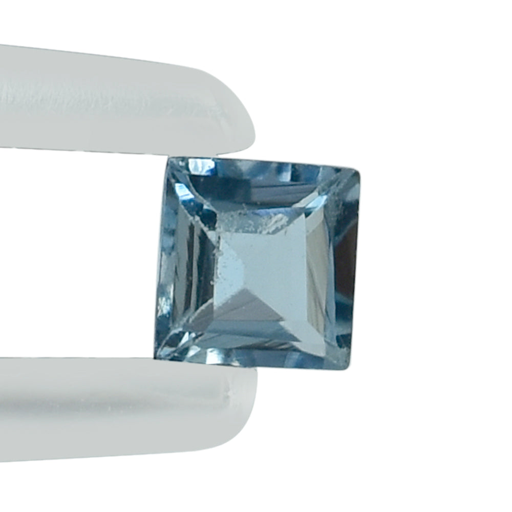 AQUAMARINE CUT SQUARE (A++++) 2.50MM 0.08 Cts.