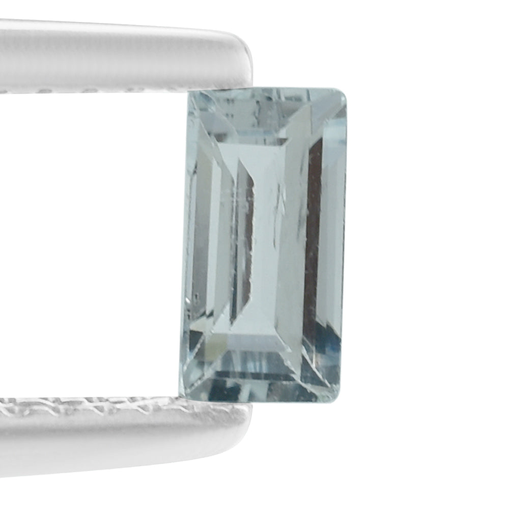 AQUAMARINE CUT BAGUETTES  6X3MM 0.34 Cts.