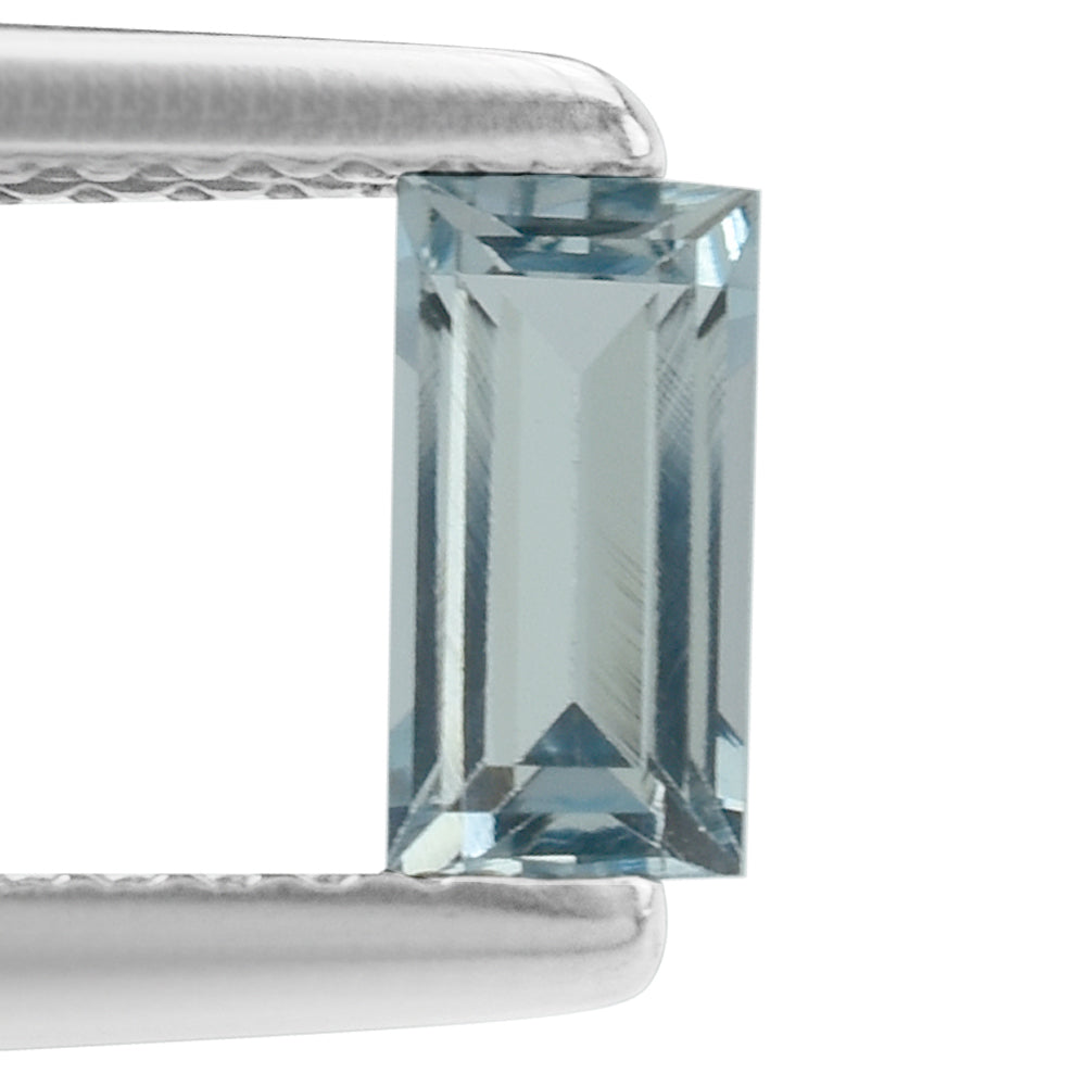 AQUAMARINE CUT BAGUETTES  6X3MM 0.40 Cts.