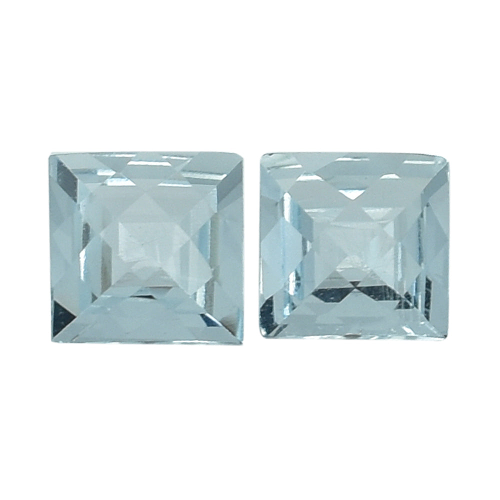 AQUAMARINE CHECKER CUT SQUARE 4MM 0.32 Cts.