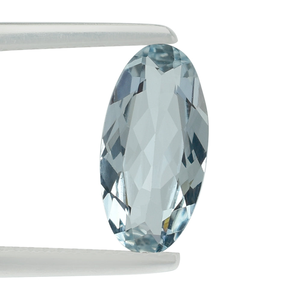 AQUAMARINE CUT OVAL 12X6MM 1.35 Cts.