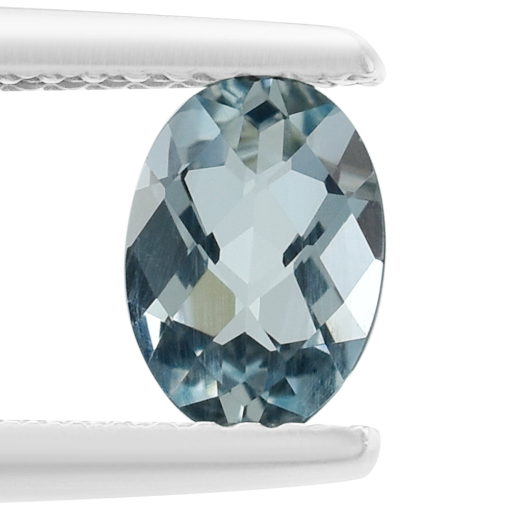 AQUAMARINE CHECKER CUT OVAL 7x5MM 0.80 Cts.