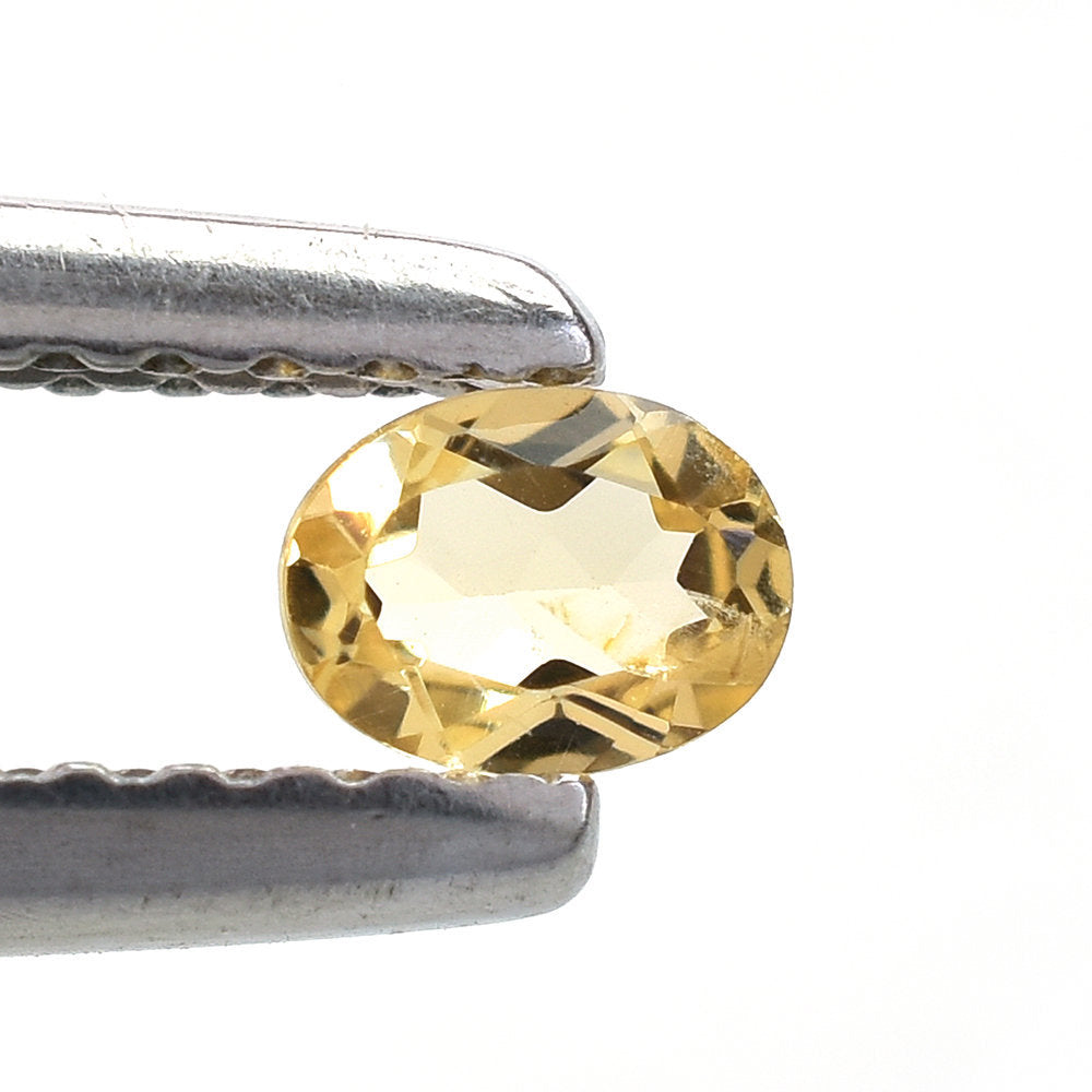 AQUAMARINE YELLOW CUT (DARK/SI) OVAL 4.00X3.00 MM 0.15 Cts.