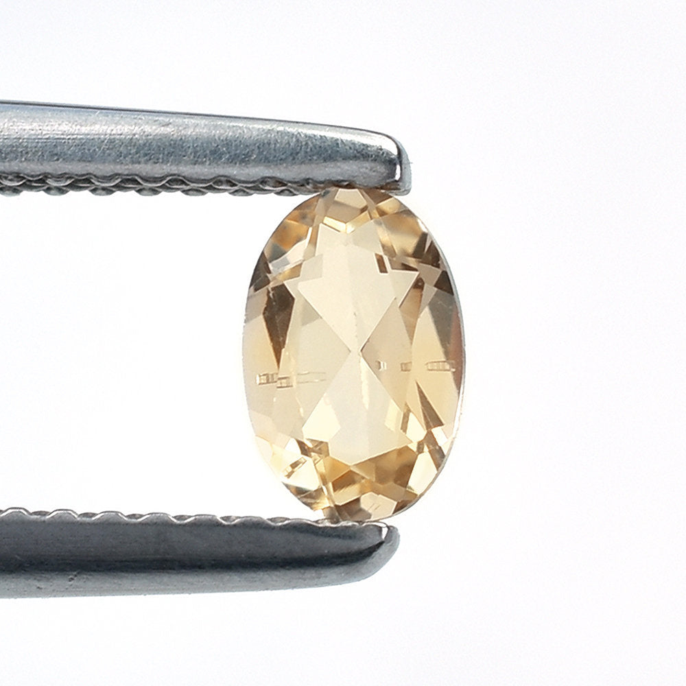 AQUAMARINE YELLOW CUT (LIGHT/CLEAN) OVAL 6.00X4.00 MM 0.35 Cts.