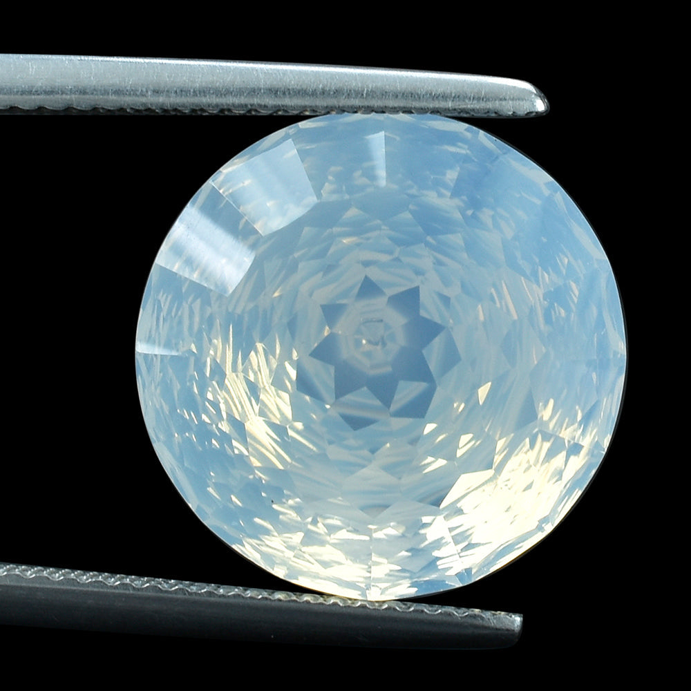 BLUE MOON QUARTZ NIRVANA CUT ROUND 15MM 12.41 Cts.